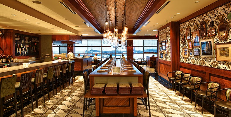 uptown-brasserie